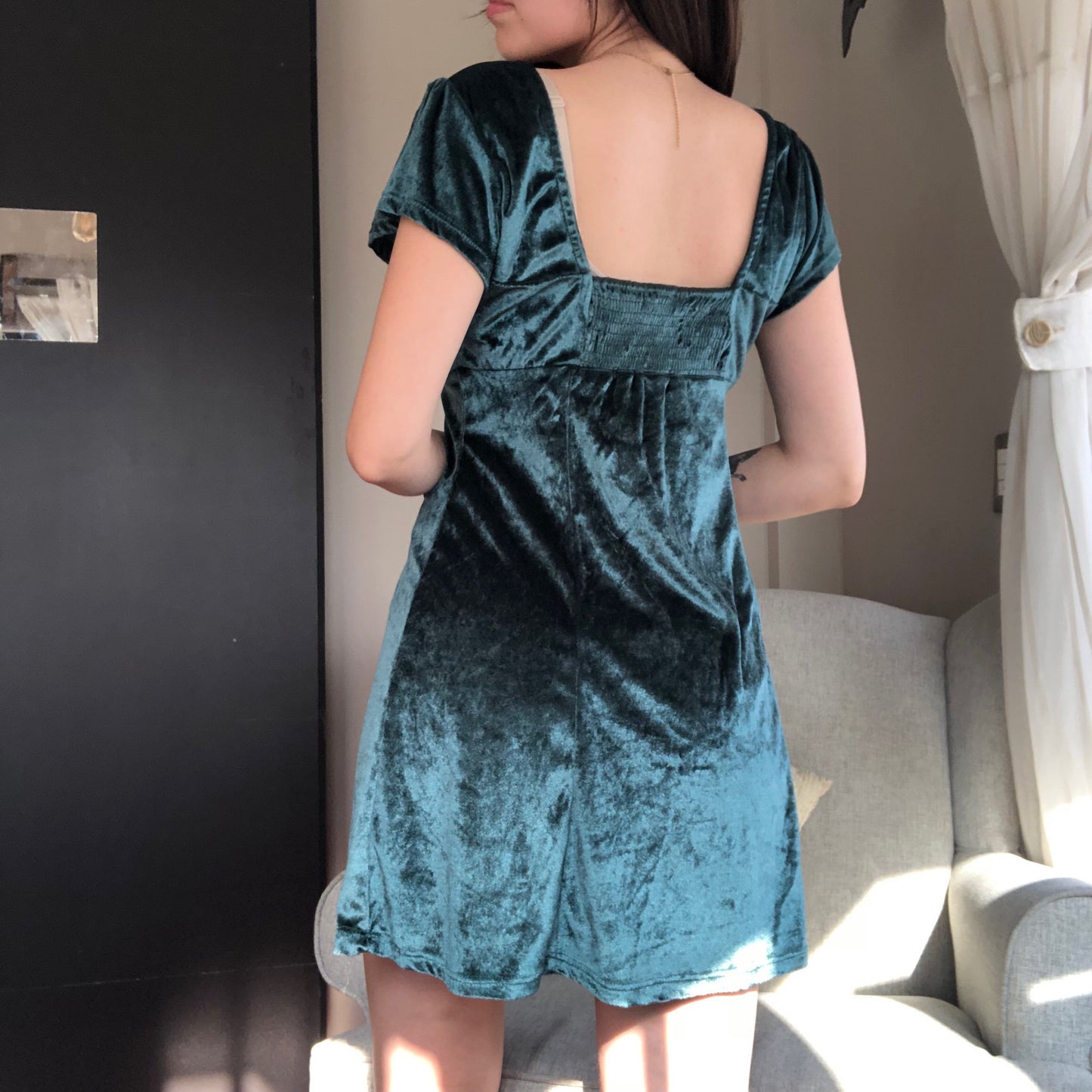 Vestido velvet verde hoja