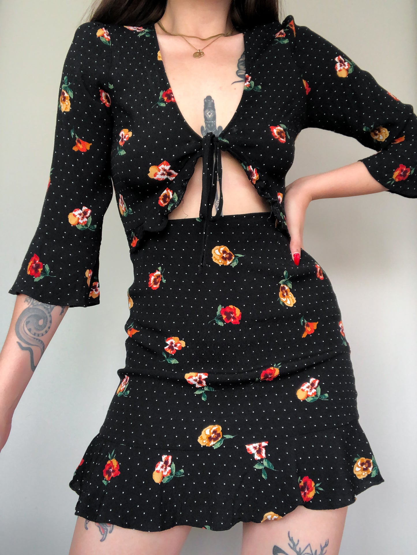 Vestido negro floral