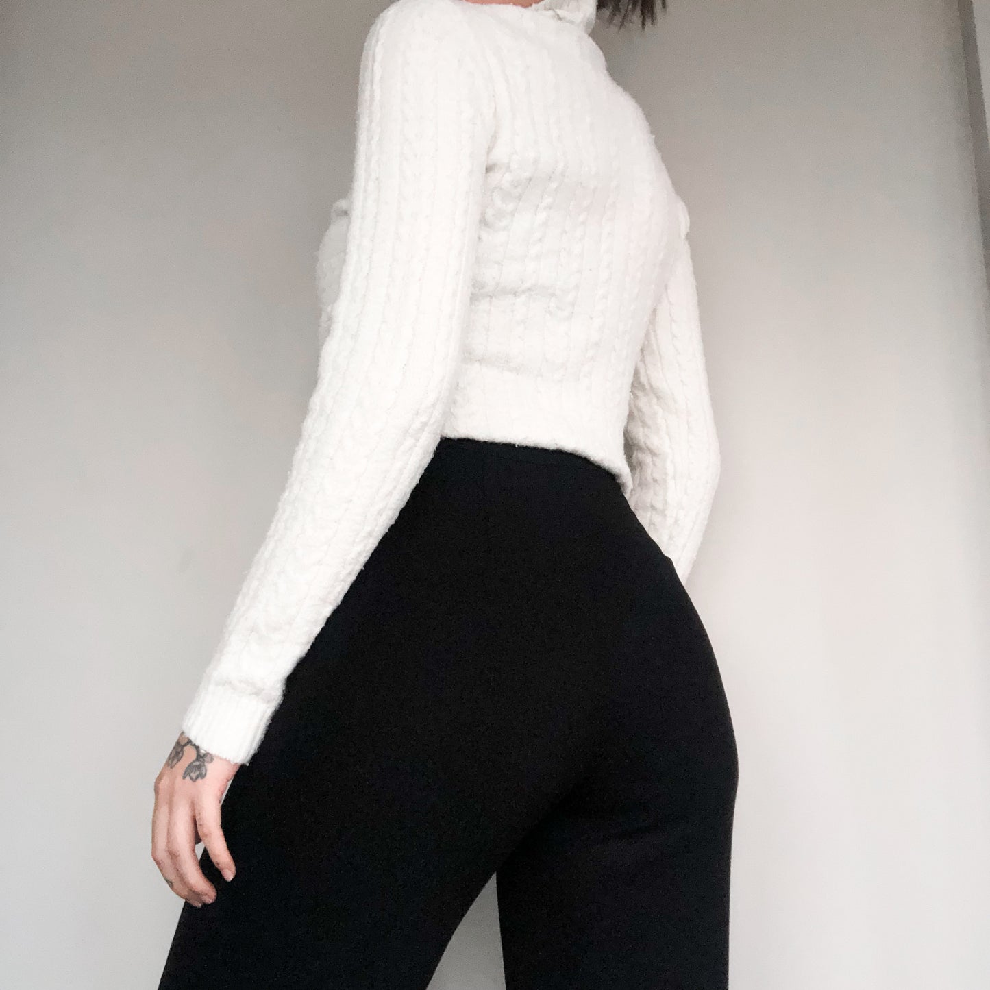 Suéter blanco knit abertura