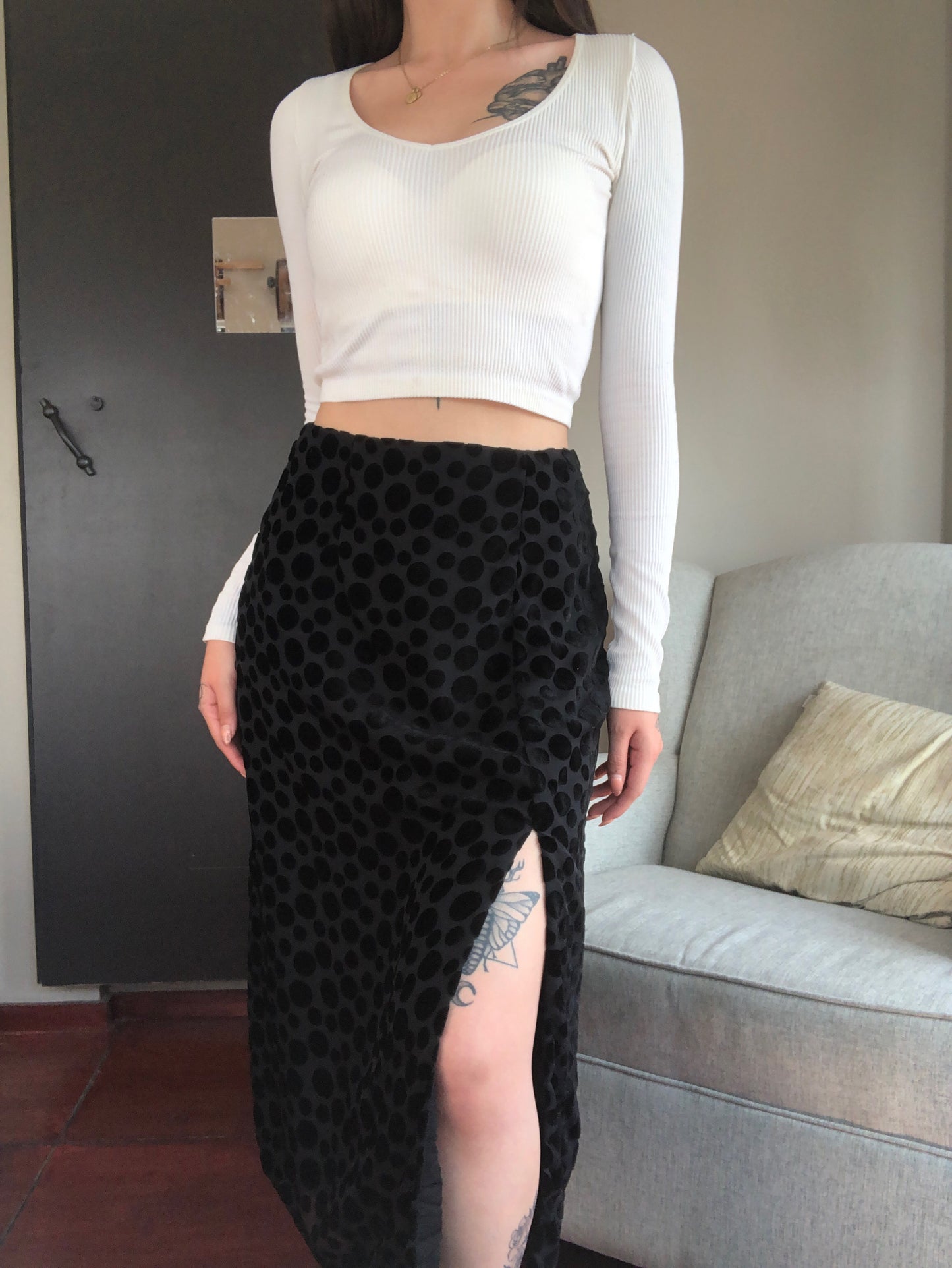 Falda negra velvet polka dots