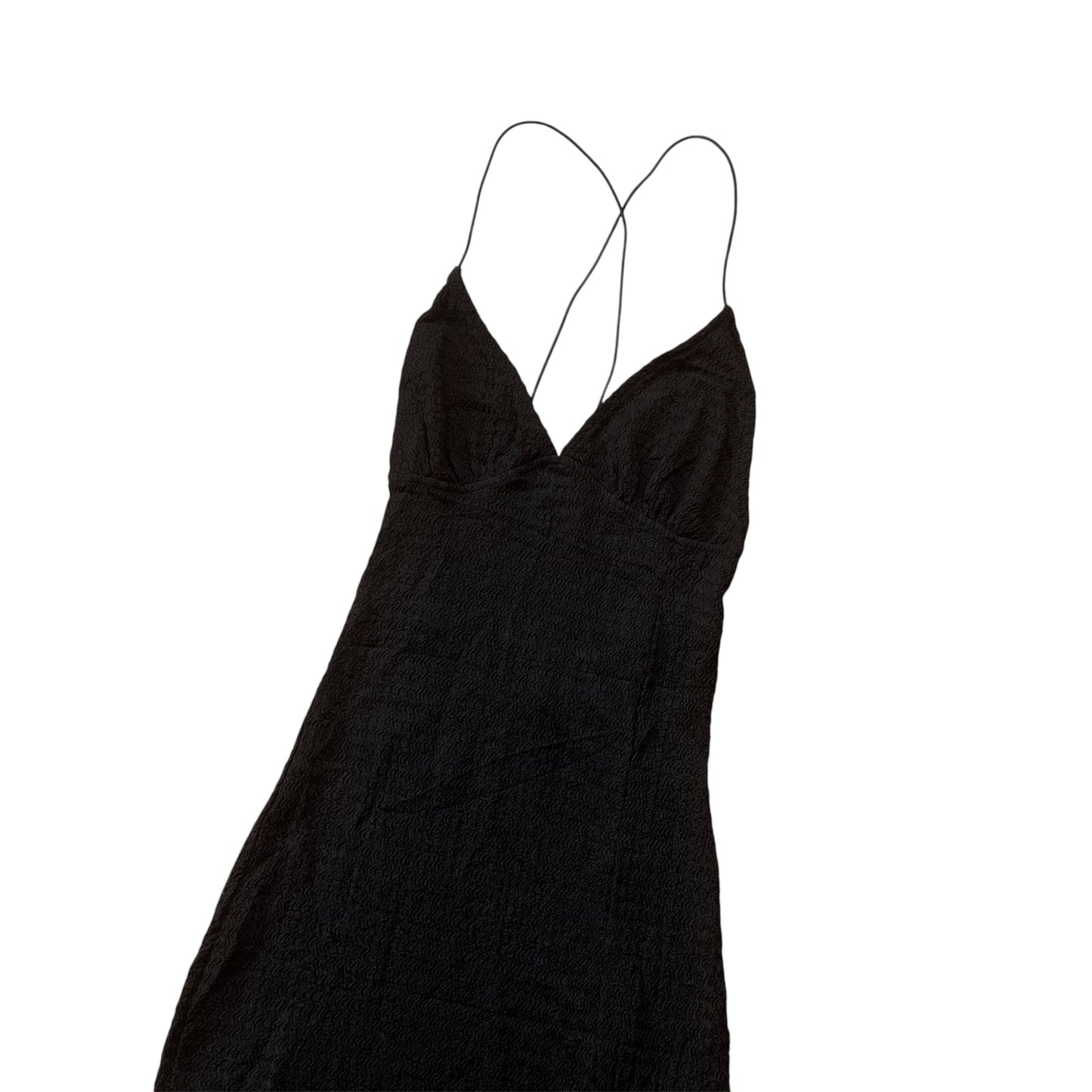 Vestido negro escote cruzado