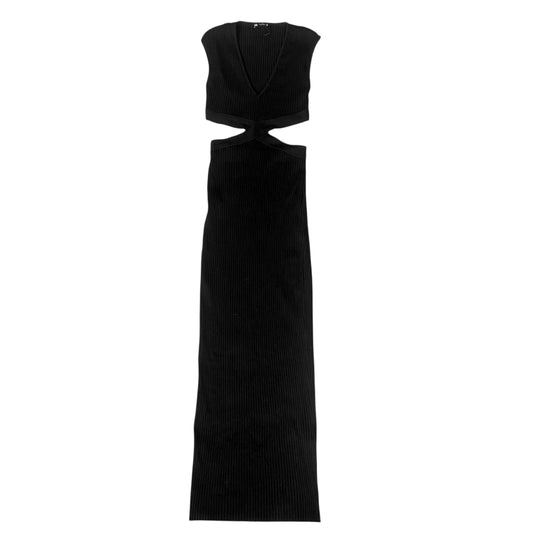 Vestido negro largo con aberturas