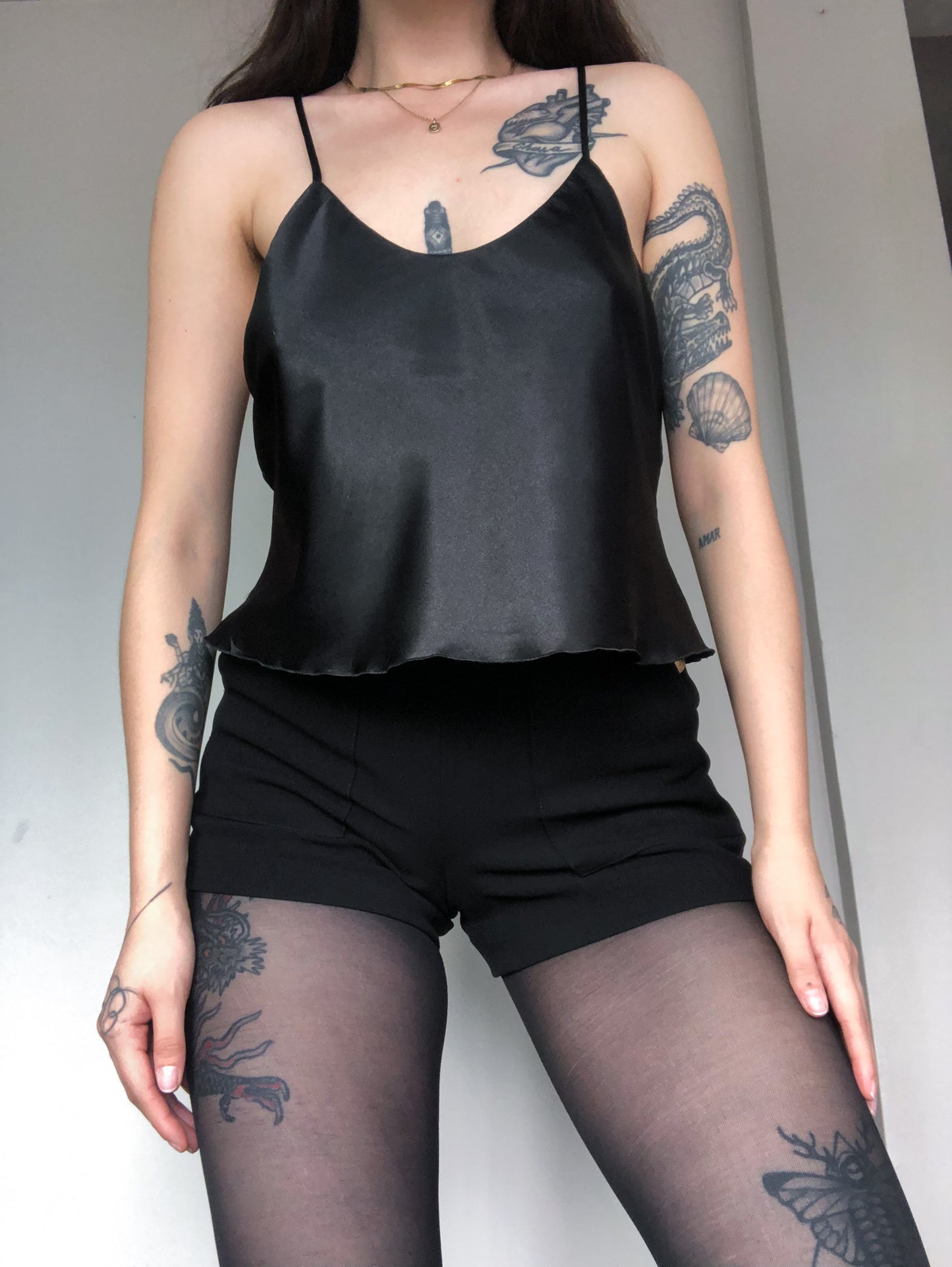 Blusa negra satin