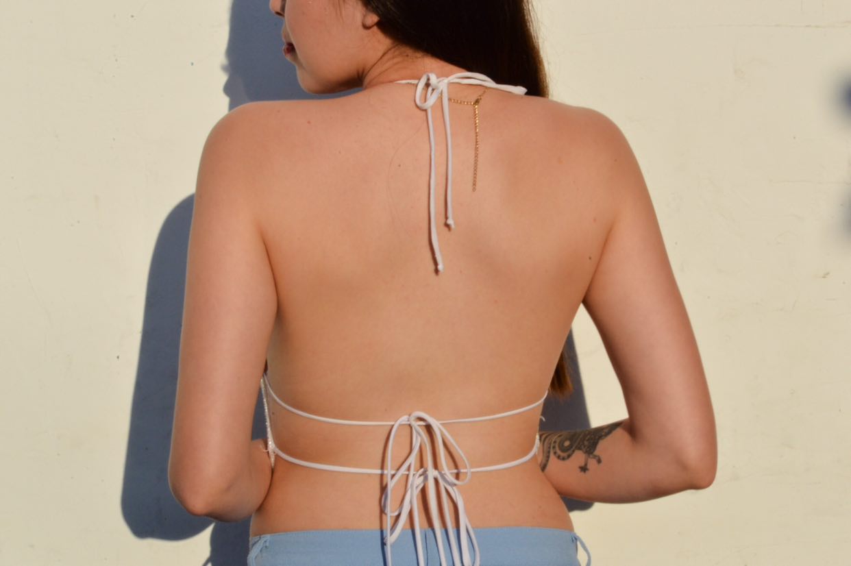 Top blanco con canutillo